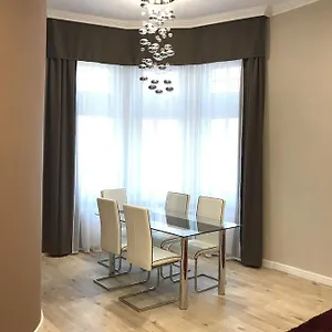  Apartament Gozsdu Glamour